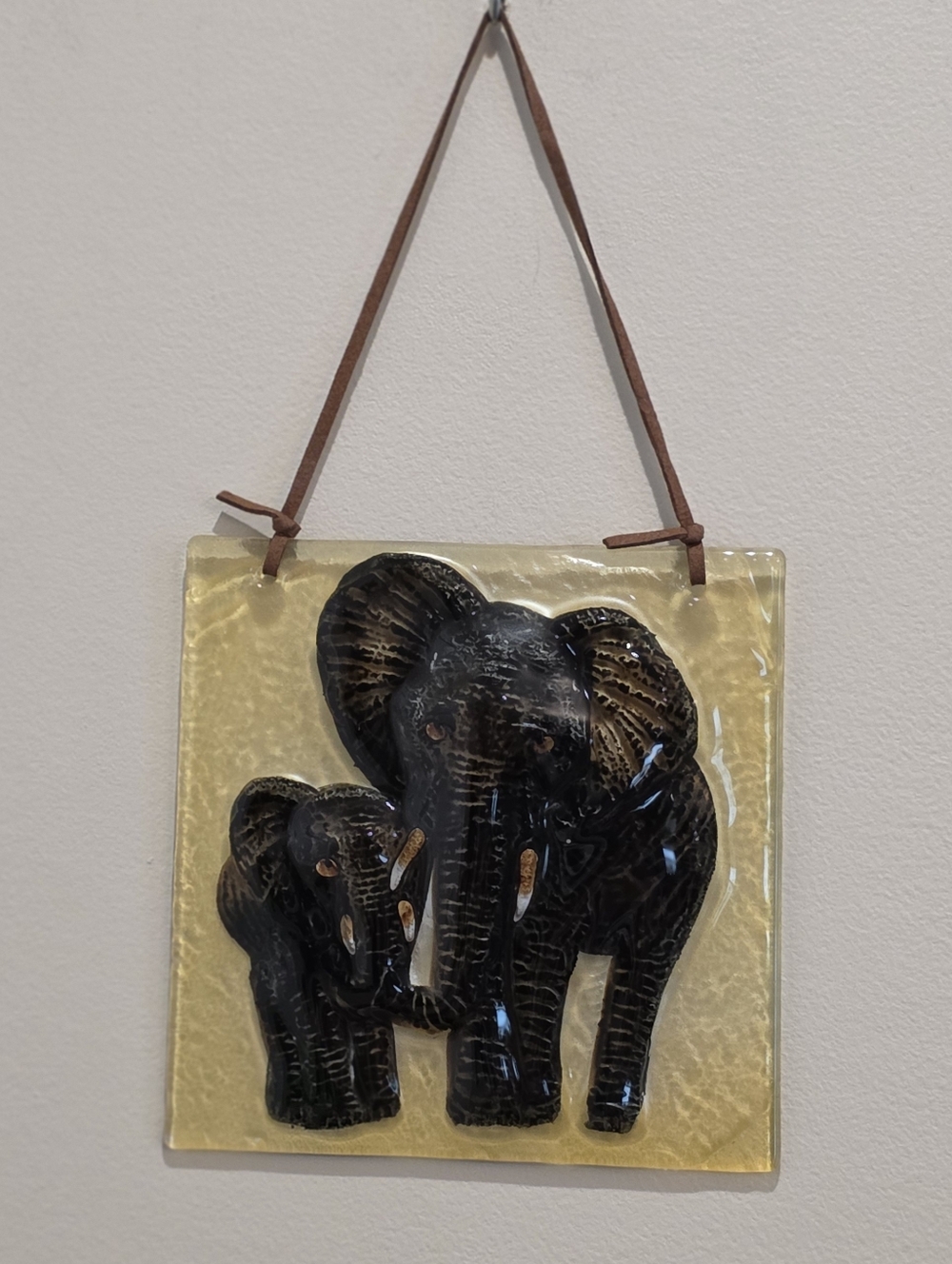 Raised Glass Elephant Wall Hanging 6"x6" With Leather Hanger Excellent Condition